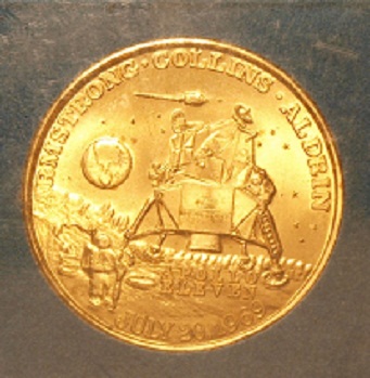 Apollo-11-Coin
